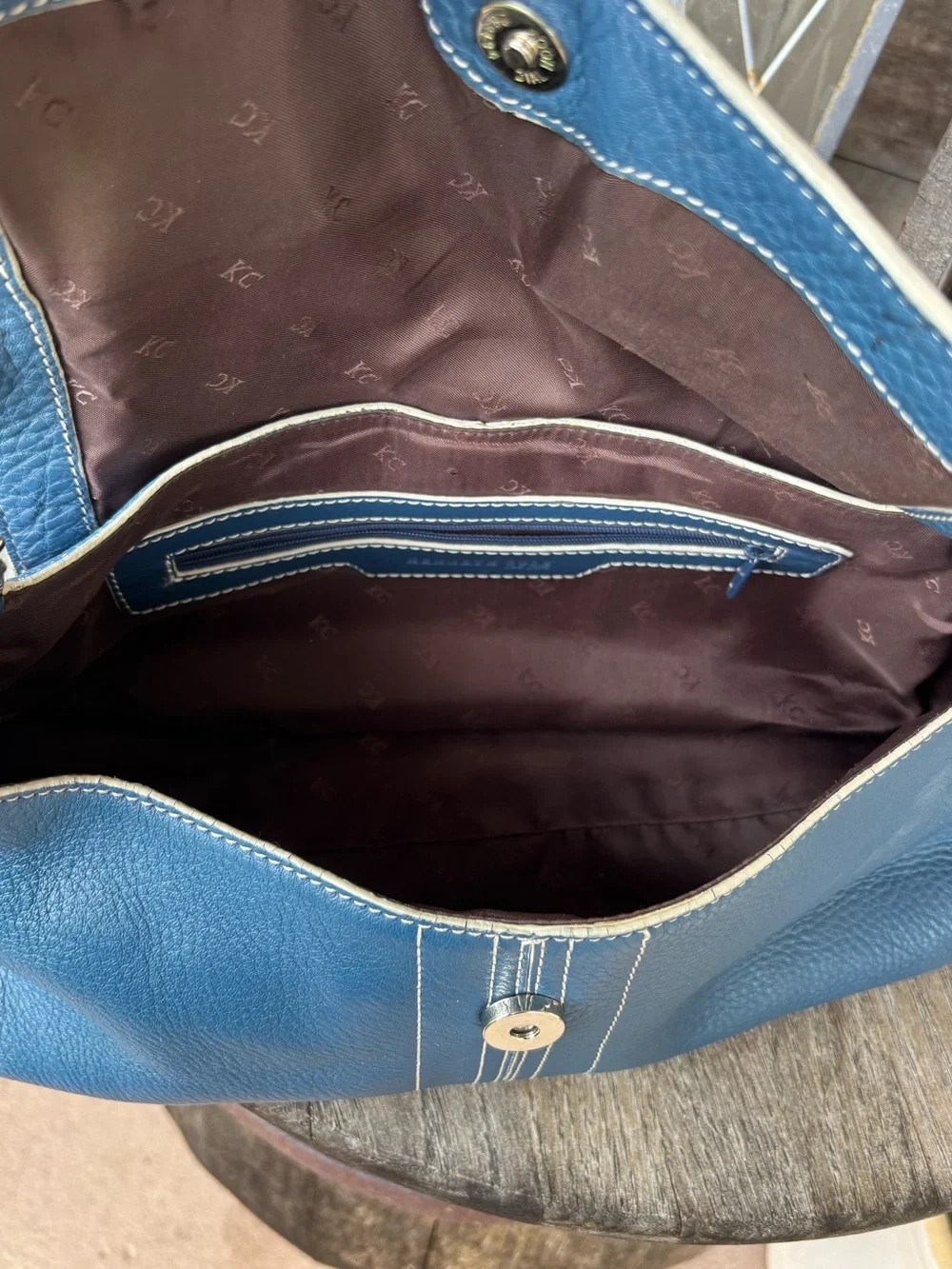 Kenneth Cole Blue Leather Shoulder Bag